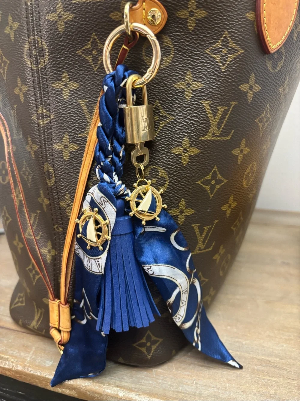 Louis Vuitton authentic lv